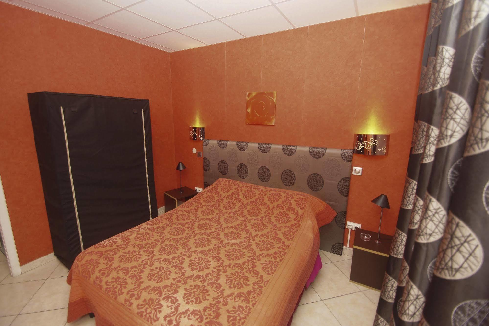 Hotel Le Derby Καν-συρ-Μερ Εξωτερικό φωτογραφία